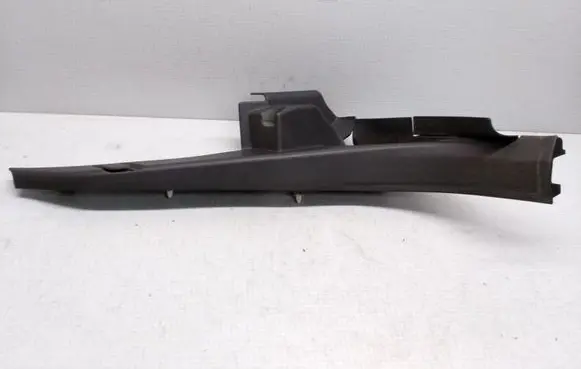 Opel Astra H Other sill/pillar trim element 332004790 24464167RH