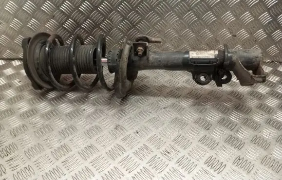 Mercedes-Benz C W204 Front shock absorber with coil spring A2043200613