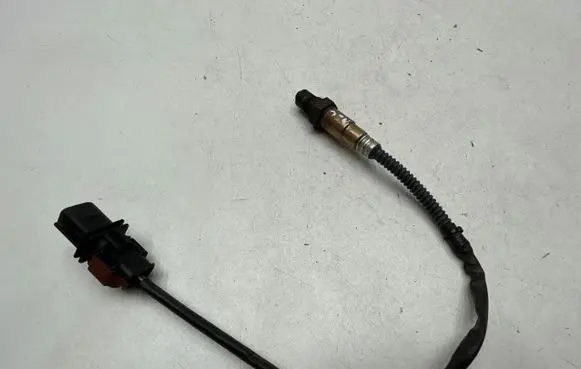 Audi A6 S6 C6 4F Lambda probe sensor 059906262 0281001051 888221