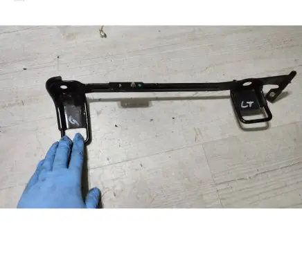 Nissan Qashqai Seat adjustment handle 