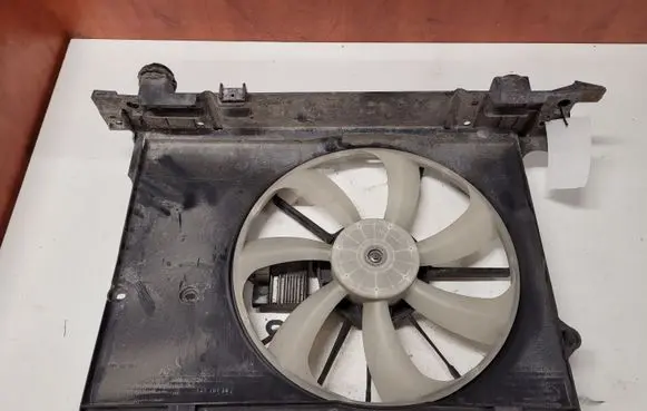 Toyota Auris 150 Electric radiator cooling fan 422750191E 8925712020 4993003351