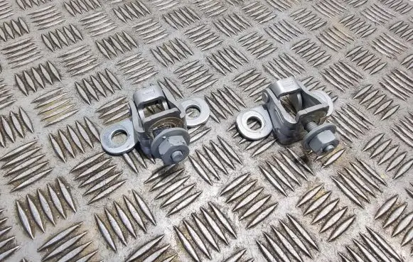 Ford S-MAX Tailgate/trunk/boot hinge