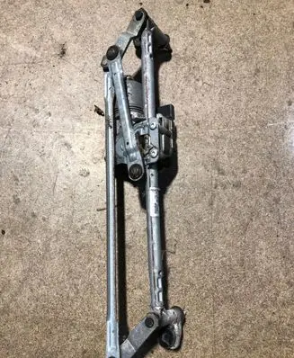 Volkswagen Eos Front wiper linkage and motor 1Q2955023A 3397021087
