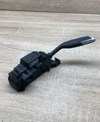 Citroen C4 Grand Picasso Gear shifter/selector 96811335XT