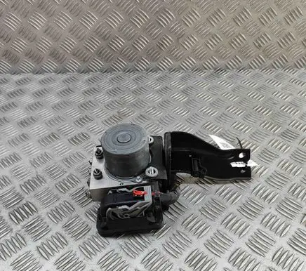 Audi A1 ABS Pump 6R0907379BA 6C0907379J