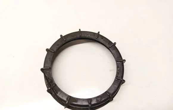 Ford Focus In tank fuel pump screw locking ring/nut 44740A