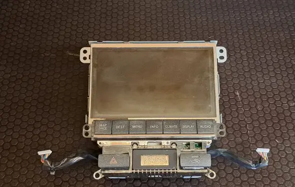 Lexus RX 330 - 350 - 400H Screen/display/small screen 8611048400 3F900437 2024BBT002A