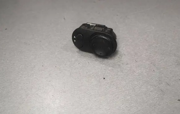 Opel Astra G Wing mirror switch 09226861