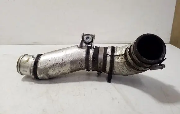 KIA Sportage Intercooler hose/pipe