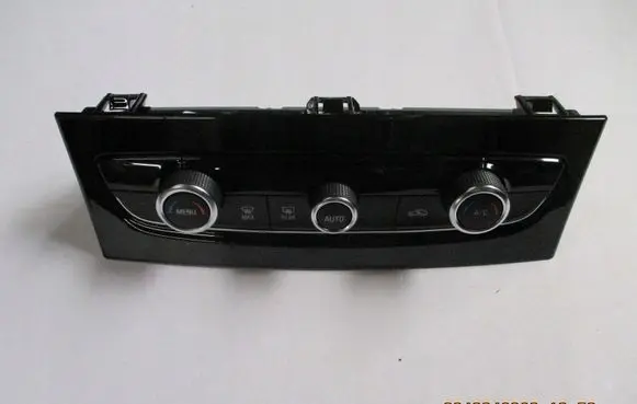 Opel Grandland X Central console control unit 98224347YX 5905232002561