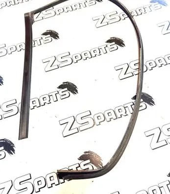 BMW 7 E38 Rubber seal rear door window/glass 8157878