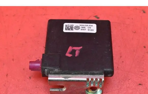 Volkswagen ID.3 Sound amplifier 3G9035534