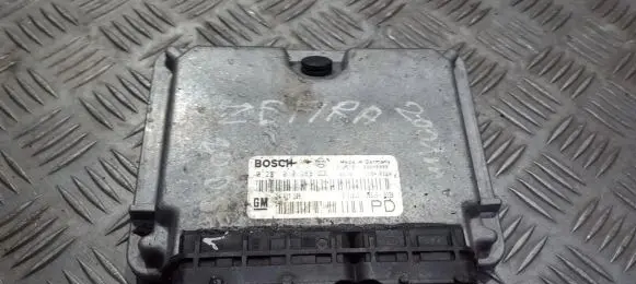 Opel Zafira A Engine control unit/module 0281010268 24417169