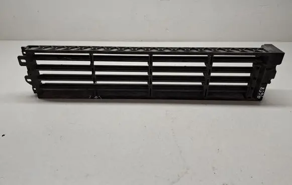 Renault Megane IV Front bumper lower grill 110949106 214F65316R