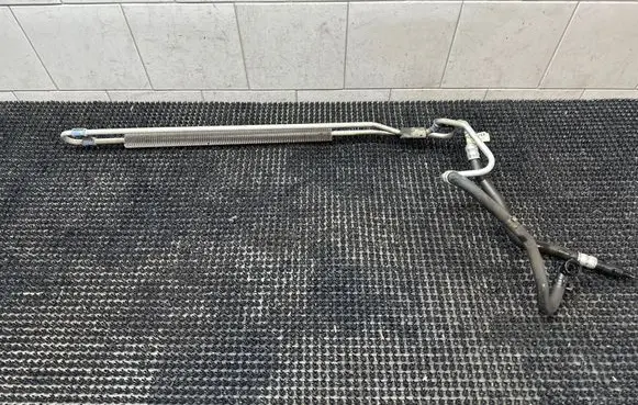 Volvo V60 Power steering radiator 31302549