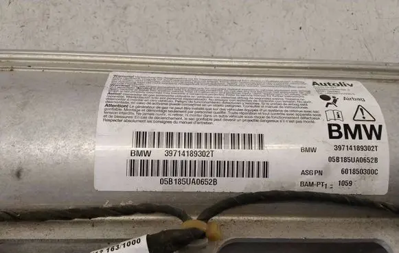 BMW 7 E65 E66 Passenger airbag 39714189302T 05B185UA0652B