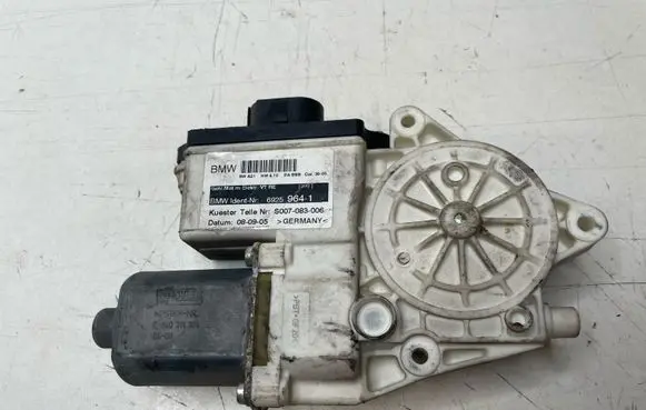 BMW X3 E83 Front door electric window regulator 69259641 S007083006 E840311301