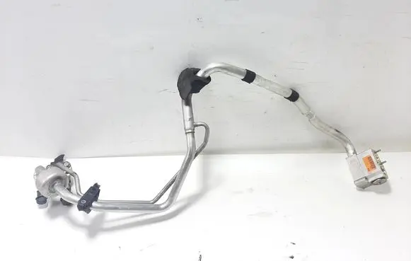 Volvo XC60 Air conditioning (A/C) pipe/hose 31404338