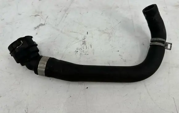 Volvo V40 Engine coolant pipe/hose 31368800