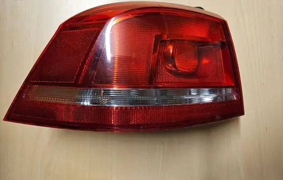 Volkswagen PASSAT B7 Rear/tail lights 3AE945095F 90004873