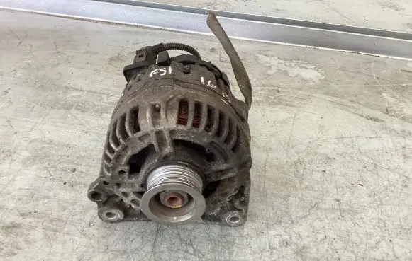 Audi A3 S3 8P Generator/alternator 03c903023d