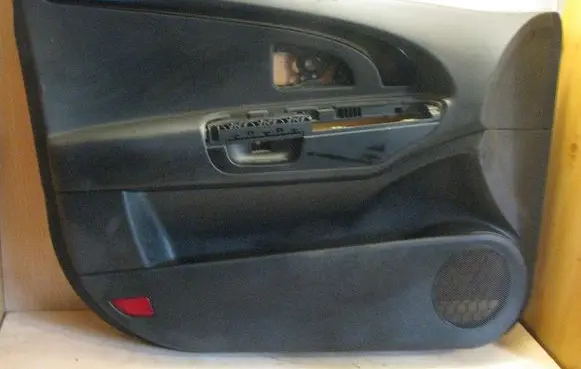 Front door card panel trim