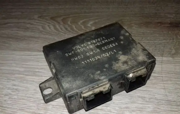 Volvo V70 Parking PDC control unit/module 9187071