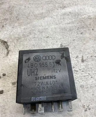 Volkswagen PASSAT B5.5 Other relay 4b0955531a