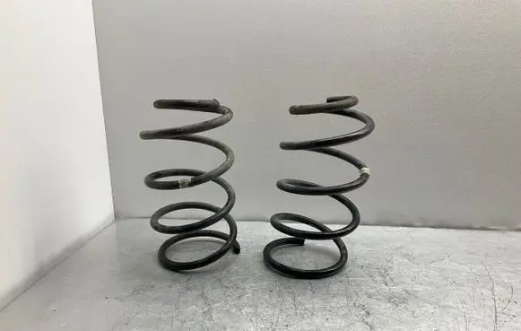 BMW 5 E60 E61 Front coil spring