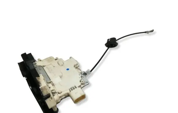 Audi A4 S4 B7 8E 8H Front door lock 8E1837016AA