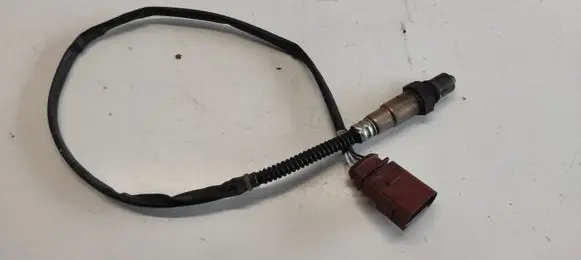 Volkswagen PASSAT B5.5 Lambda probe sensor 058906265C 0258006305