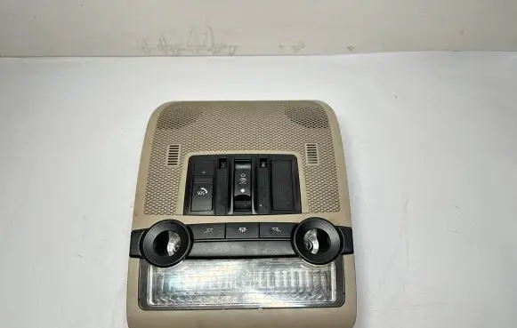 BMW X5 E70 Front seat light 9225948 61319225948 61319206607