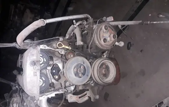 Mazda 323 Engine