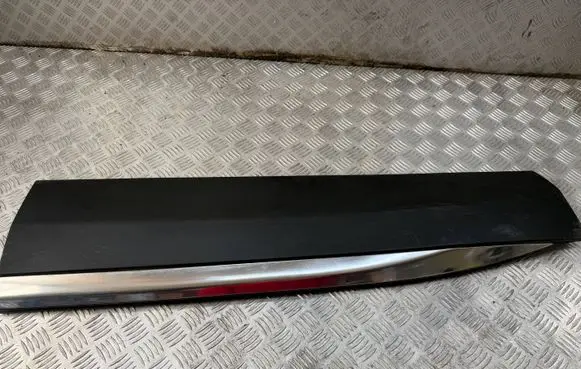 Peugeot 3008 II Front door trim (molding) 9811404277