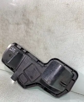 Audi A6 S6 C5 4B Headlight/headlamp dust cover 14846800 14846801