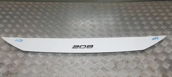 Peugeot 208 II Front bumper splitter molding 9823204080
