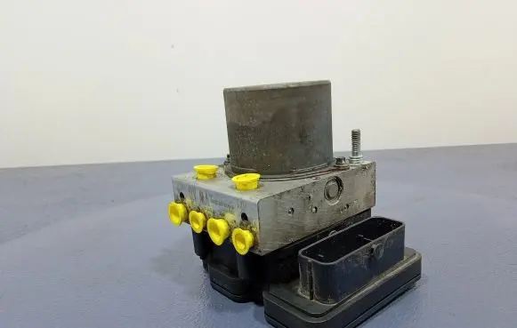 Skoda Fabia Mk3 (NJ) ABS Pump 6C0907379R
