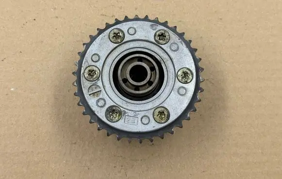 BMW 3 E90 E91 Camshaft pulley/ VANOS 7540348
