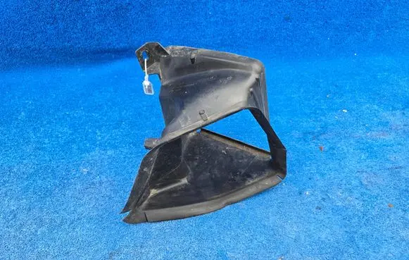 BMW 2 F44 Intercooler air guide/duct channel 8075473