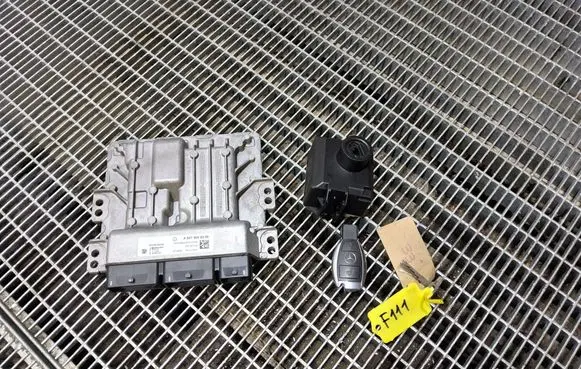 Mercedes-Benz B W246 W242 Engine ECU kit and lock set A6079002300 A2C99155200