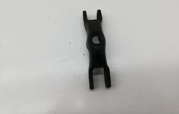 Suzuki Swift I Fuel Injector clamp holder