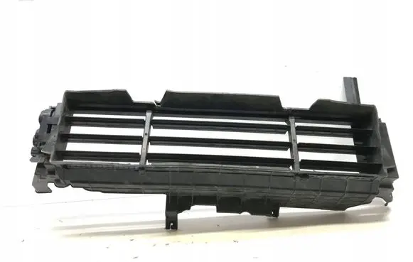 Intercooler air guide/duct channel