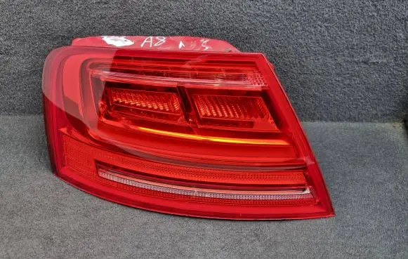Audi A8 S8 D4 4H Rear/tail lights 4H0945095 4H0945095D