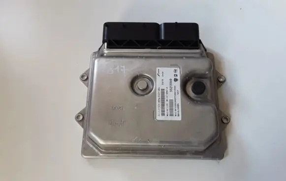 Opel Combo D Engine control unit/module 55255949