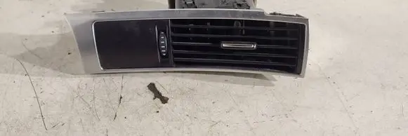 Audi A6 S6 C6 4F Dash center air vent grill 4F2820902D