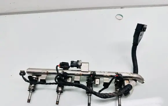 KIA Optima Fuel main line pipe 353502E620 2C75030