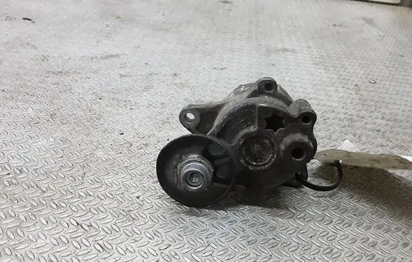 Mercedes-Benz Vito Viano W639 Generator/alternator belt tensioner A6112000570
