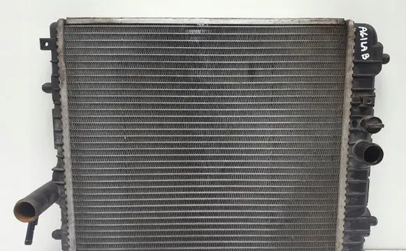 Opel Agila A Coolant radiator 13182786