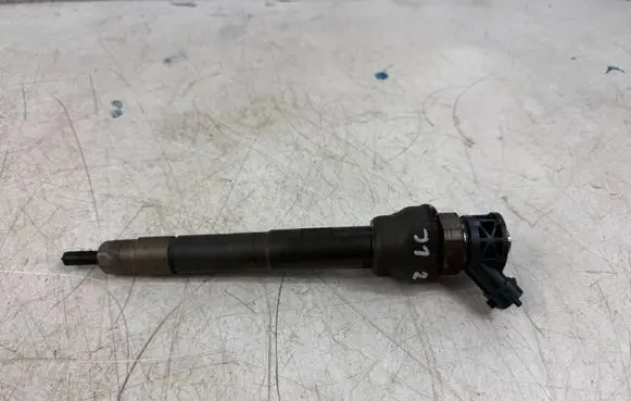 Jaguar XE Fuel injector 0445110654