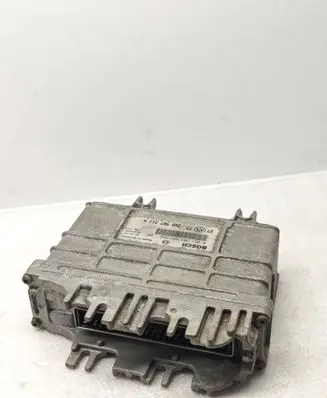 Volkswagen Golf III Engine control unit/module 3A0907311A 0261203591